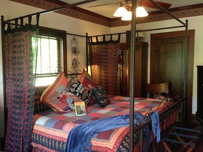 Room at Cliff Cottage Inn