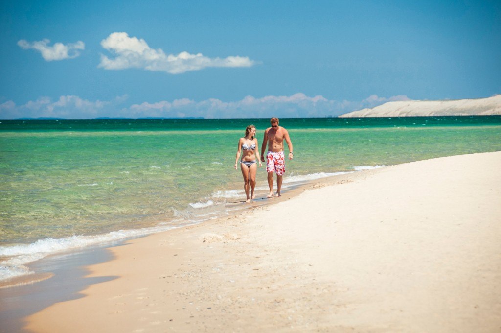 Couple-on-Beach-at-Sleeping-Bear-Traverse-City