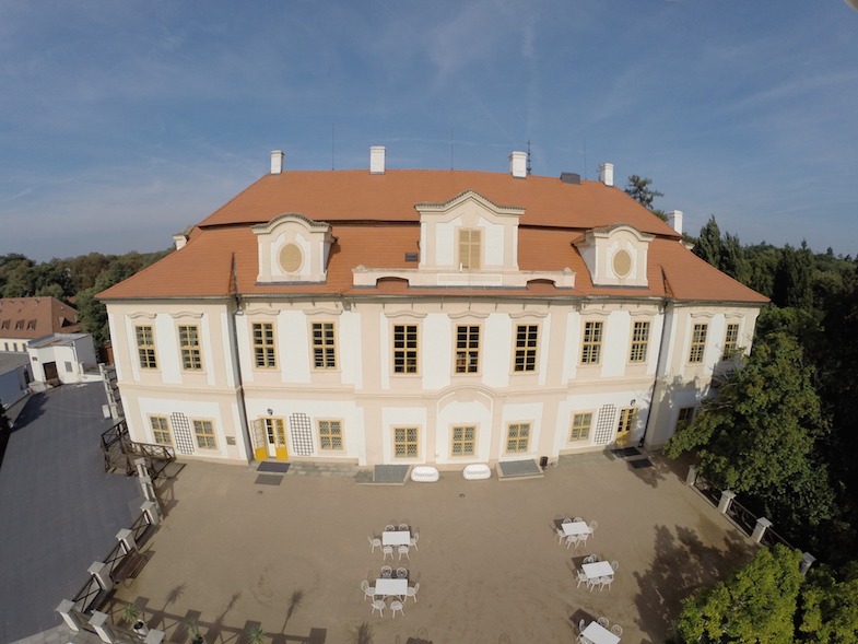 Château Loučeň aerial by MikesRoadTrip.com