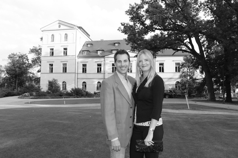 Couple in front of Chateau Mcely by MikesRoadTrip.com