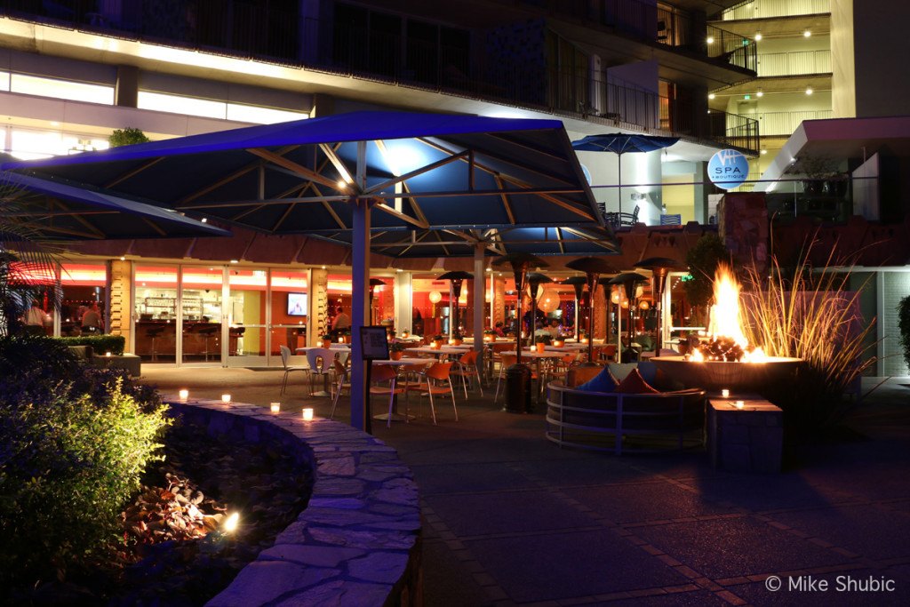 ZuZu Restaurant patio at Hotel Valley Ho