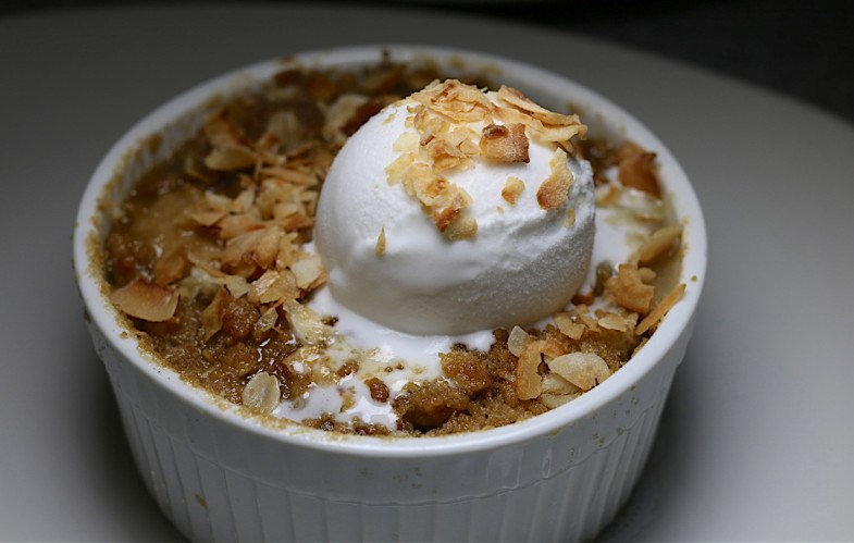 Baked Pinapple crisp at George