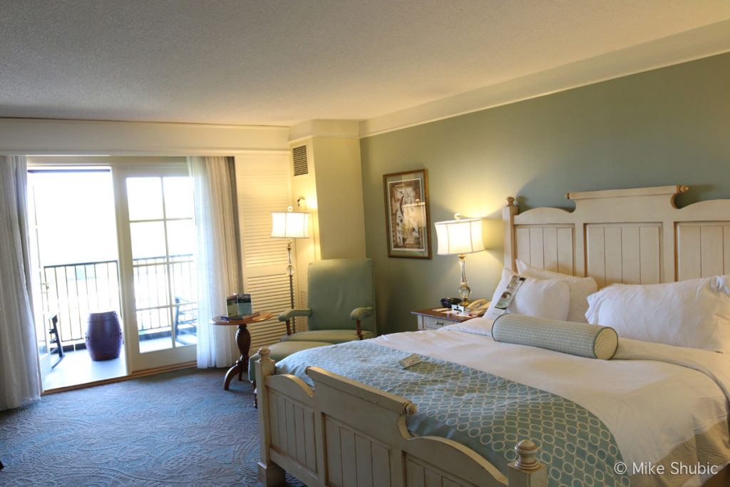 Room at the Marriott Grand Hotel in Fairhope Point Clear Alabama by MikesRoadtrip.com