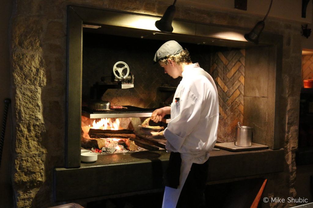 Prado chef at wood-fired oven - Photo by: MikesroadTrip.com