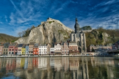 Dinant-river-and-colorful-houses