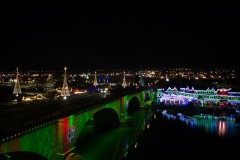 Christmas-lights-at-London-Bridge