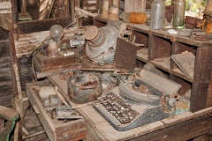Old-typewriter-and-other-stuff