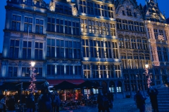 Antwerp-vertical-at-night