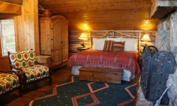 Inside Cabin on the Lake Inside Cabin on the Lake