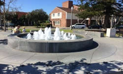 Fountain on Coronado Island Fountain on Coronado Island