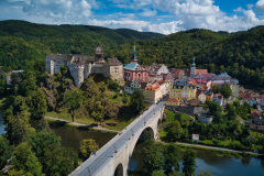 Locket-aerial-with-bridge