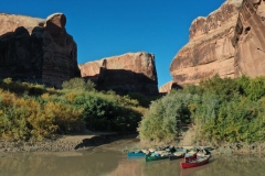 Canoe close-up on the Green River at Three Canyons