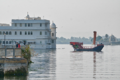 Jagmanidir palace and wate copy