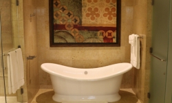 Bathtub in L’auberge Resort suite