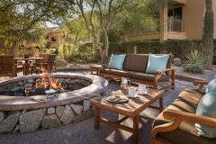 Canyon Suites firepit