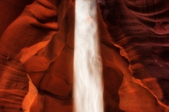 Antelope-Canyon-dreamy-light-beam-copy