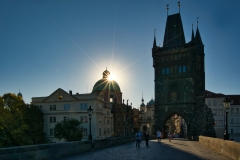 Charles-Bridge-at-Sunrise