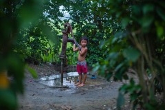 Chitwan-Community-Homestay-Local-Child Chitwan-Community-Homestay-Local-Child