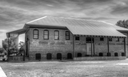 BB-King-Museum-side-view-B&W BB-King-Museum-side-view-B&W