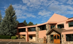 Hotel Entrance Mountain Ranch Resort