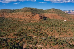 Sedona-landscape-with-curvy-horizontal-road