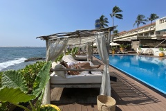 Galle-Face-Hotel-pool-and-ocean