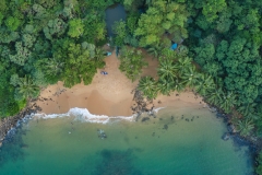 Jungle-Beach-in-Sri-Lanka