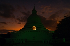 Stupa-at-sunset-in-Unawatuna