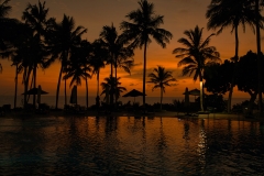 Sunset-over-Taj-pool-vertical