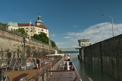 Lock-in-Austria-along-Danube