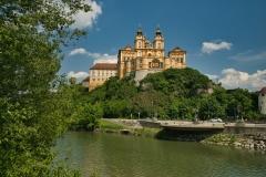 Melk-Abby-with-river-in-foreground