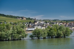 Town-along-the-Rhine Town-along-the-Rhine