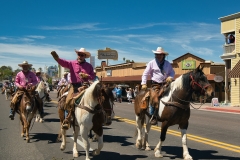 Cowboys-riding-down-Wickenburg-Way-cropped