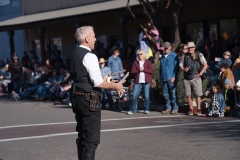 Will-Roberts-with-guns