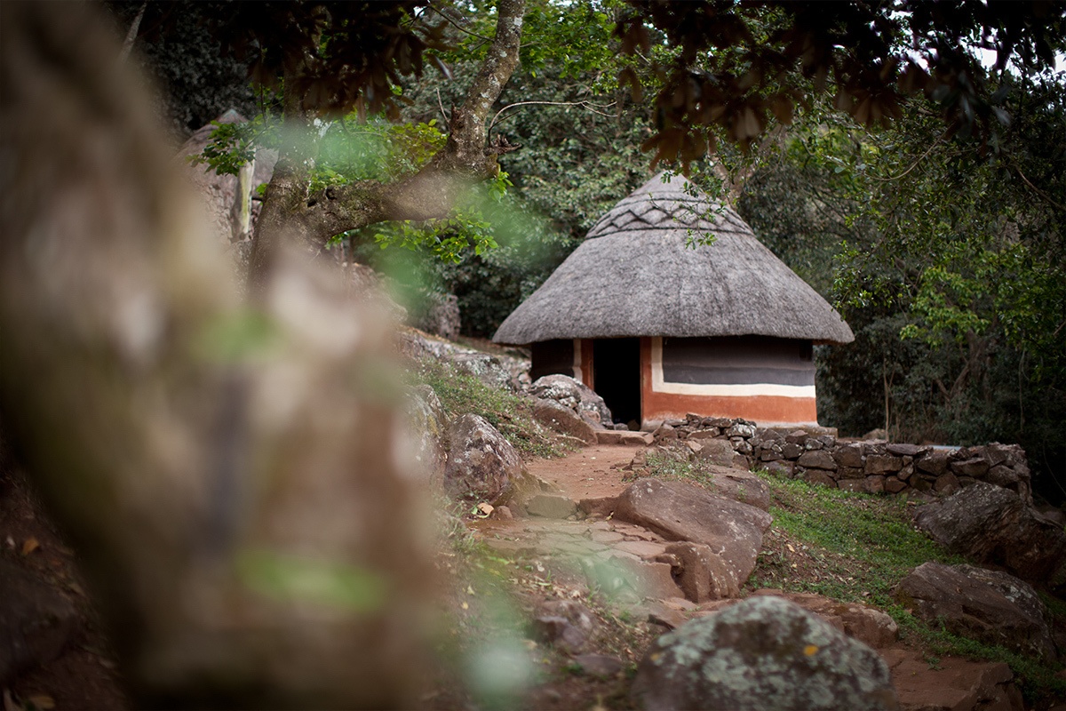 Fundudzi Camp Traditional African Hut Accomodation Venda