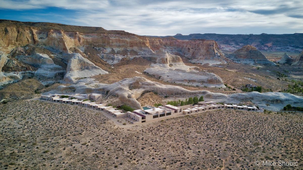 Southwest road trip to Amangiri resort in Utah by MikesRoadTrip.com