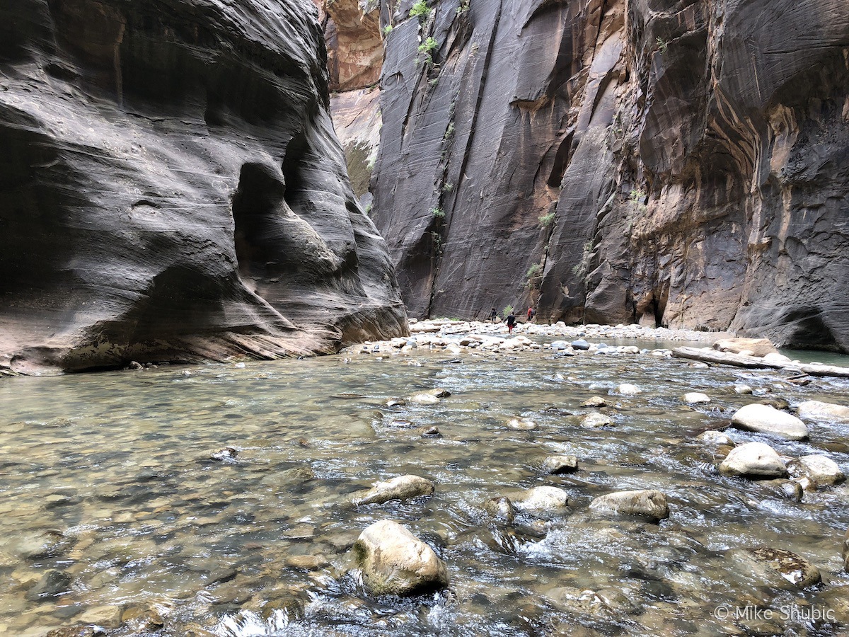 Southwest Road Trip to Zion National park and Narrows Canyon by MikesRoadTrip.com