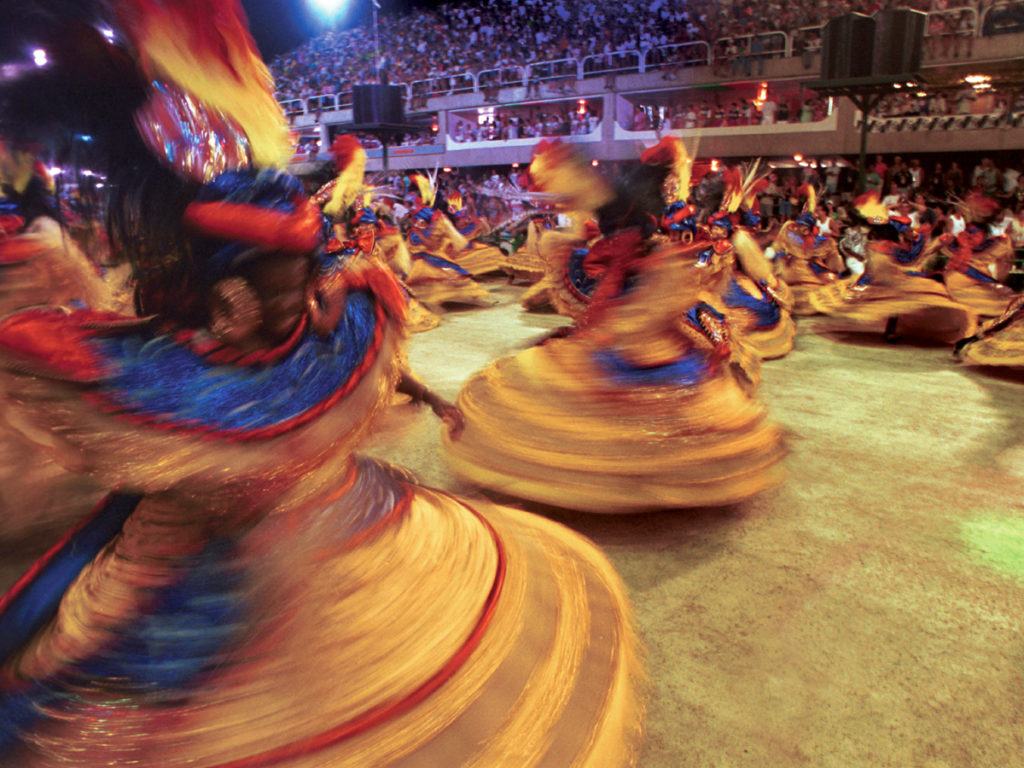 dancing at Rio de Janeiro Carnival parade 