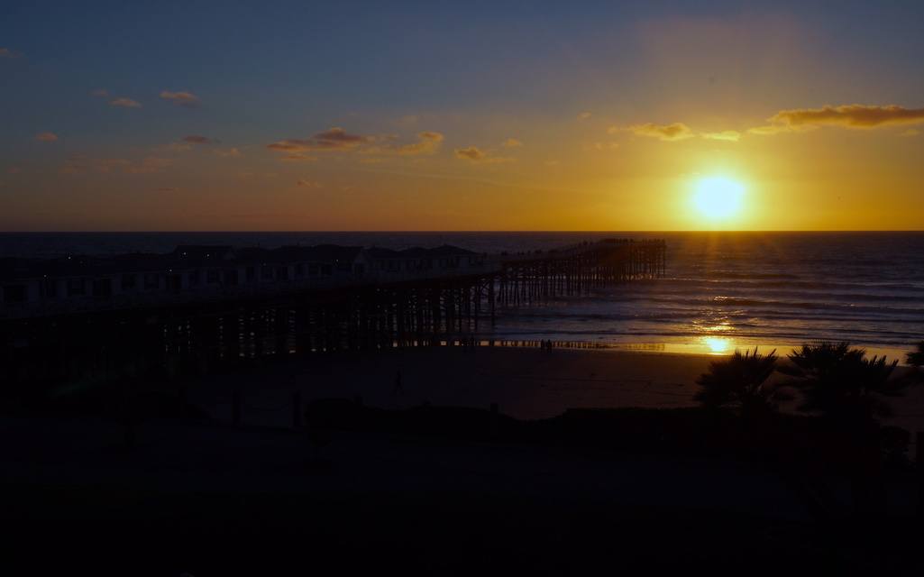 Coastal sunset in San Deigo by Mike of MikesRoadTrip.com