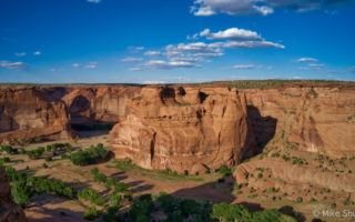 Canyon De Chelly lookout - Photo by Mike of MikesRoadTrip.com