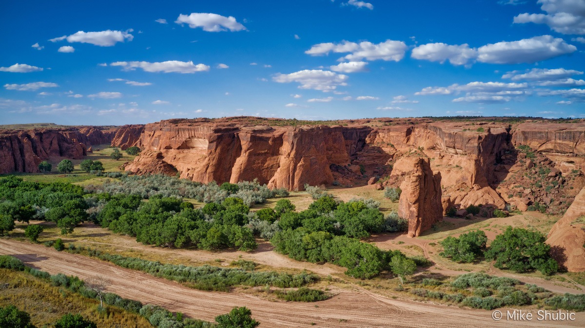 Visiting Canyon De Chelly - Photo by Mike of MikesRoadTrip.com