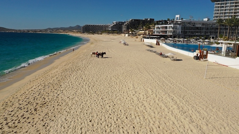 Horsebackriding is one of the many fun things to do in Los Cabos - Photo by MikesroadTrip.com