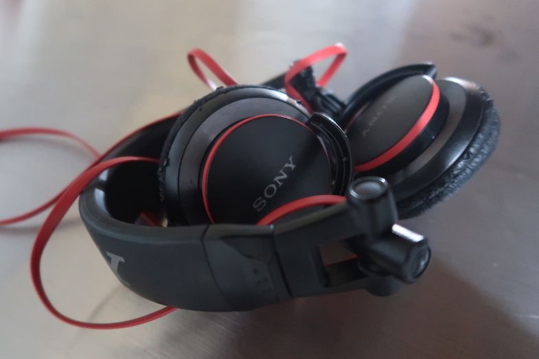 Sony MDR-v55 headphones for traveling