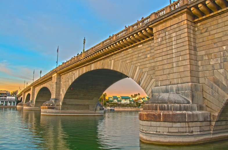 The London Bridge is one of the top places to visit in Central Arizona - Photo by: Mike Shubic of MikesRoadTrip.com