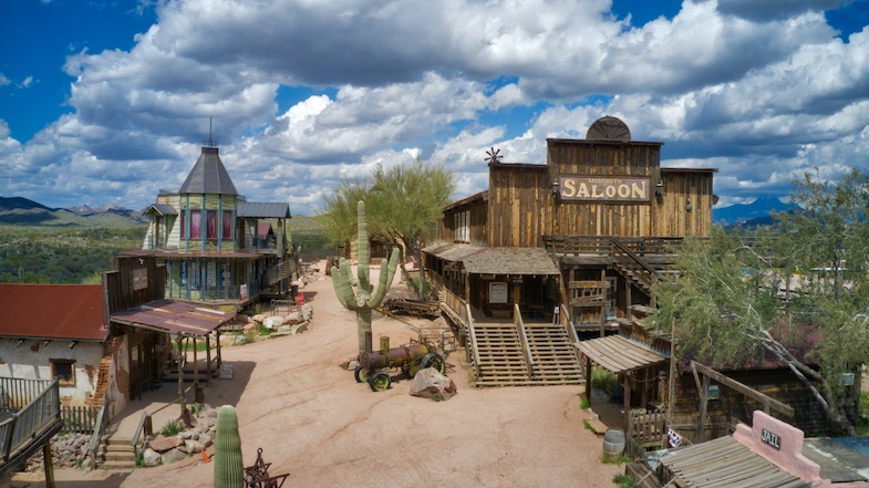 Southwest road trip to Goldfield Ghost Town in Apache Junction - Photo by: Mike Shubic of MikesRoadTrip.com