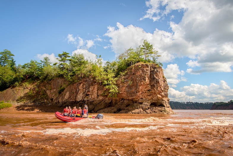 TIDAL BORE RAFTING top 10 things to do in Nova Scotia