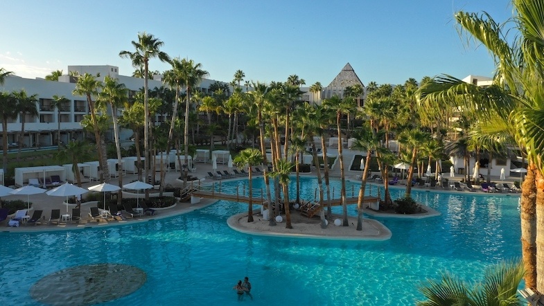 Paradisus Los Cabos resort pool - Photo by MikesRoadtrip.com