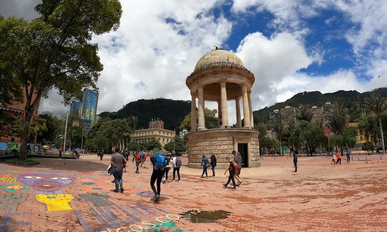 Parque de los Periodistas in Bogota, Colombia - Photo by: Mike of MikesRoadTrip.com