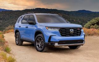 top 10 best road trip suvs for 2023