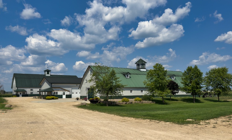 J. Henry & Sons Bourbon farm - photo by MikesRoadTrip.com  